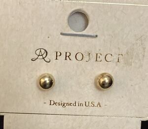 Project Small Gold Ball Post Cadmium And Lead Safe Designed In USA